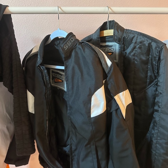 size M
SEDICI #16 MOTORCYCLE JACKET w/ ZIP OUT LINER BLACK - Picture 7 of 8